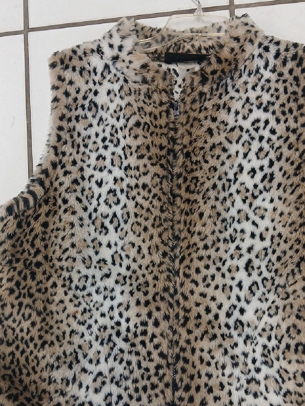 Faux Fur Leopard Print Zip-Front Vest - Brown/Black